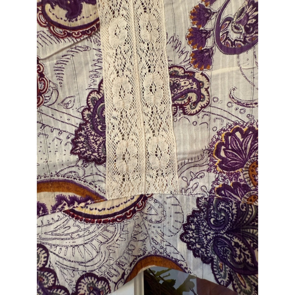 NWT Women's Band of the Free Blouse Size S Cream Purple Paisley Crop Top - Picture 9 of 15